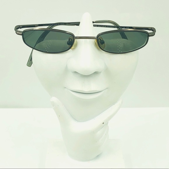 Canyon River Blues Accessories - CanyonRiverBlues CRB209 Gunmetal Oval Sunglasses